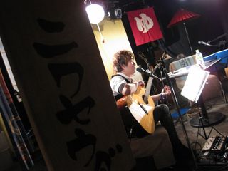 UKN_110304.jpg